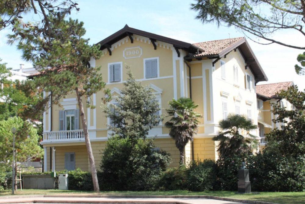Hotel Ville Bianchi غرادو المظهر الخارجي الصورة